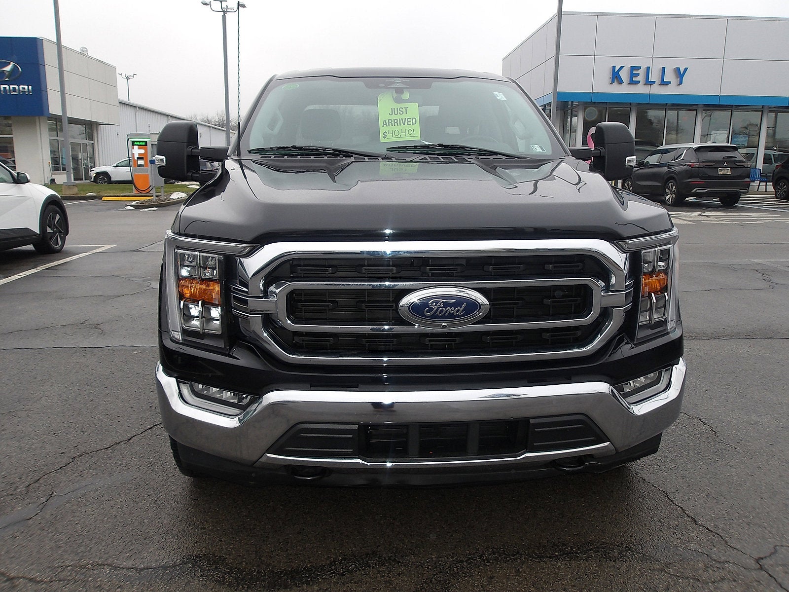 2023 Ford F-150 Base