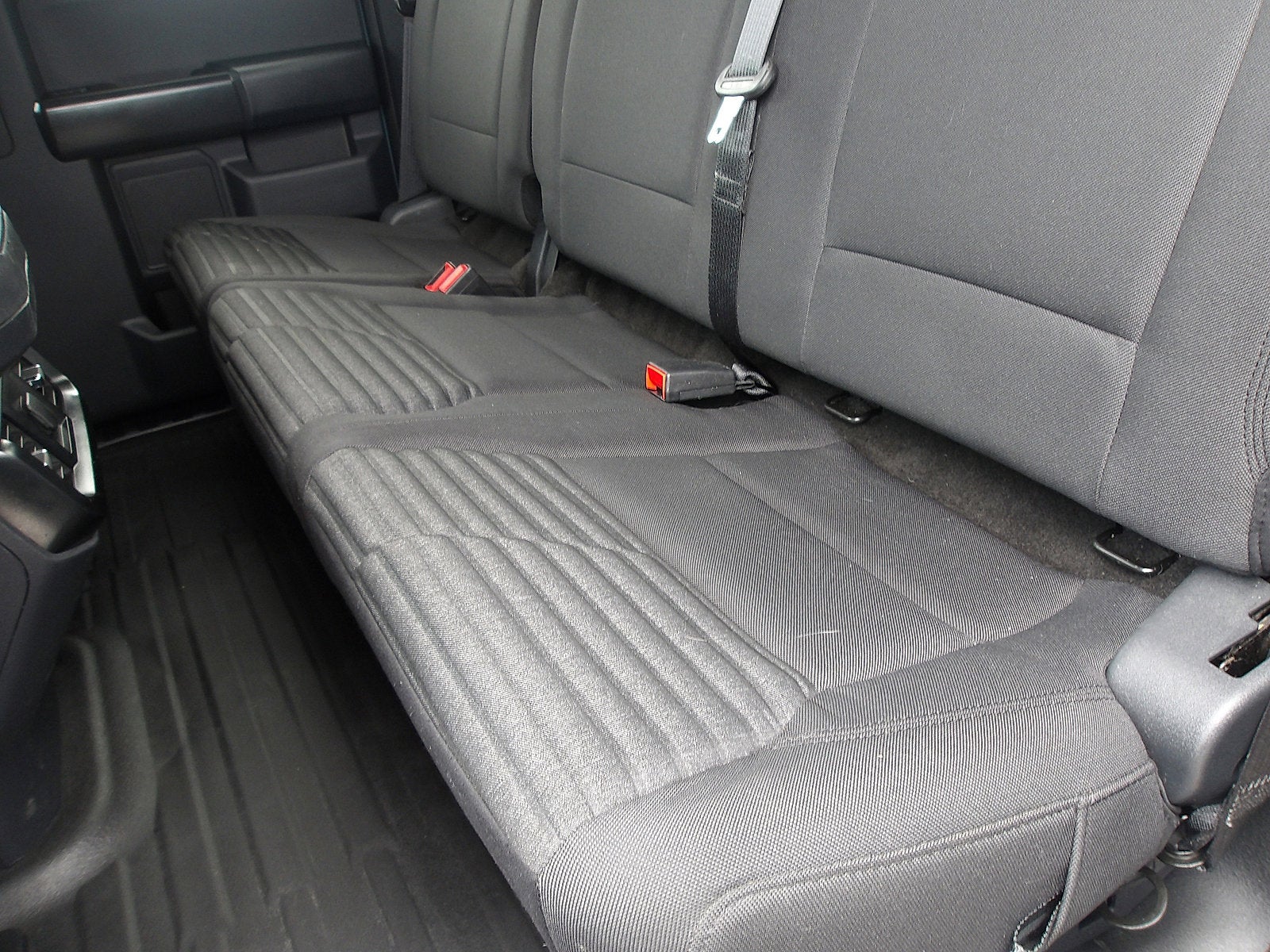 2023 Ford F-150 Base