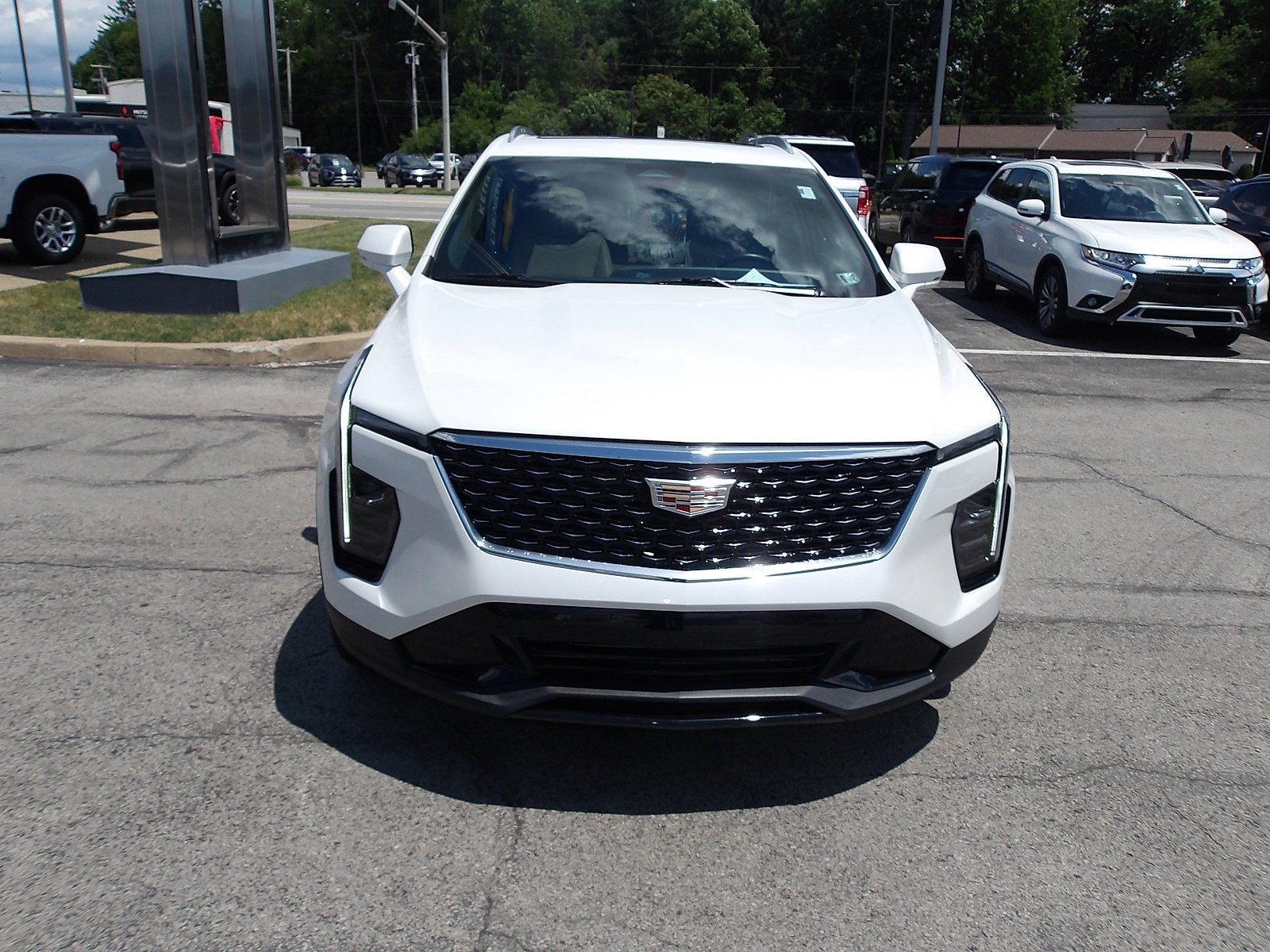 2024 Cadillac XT4 AWD Premium Luxury
