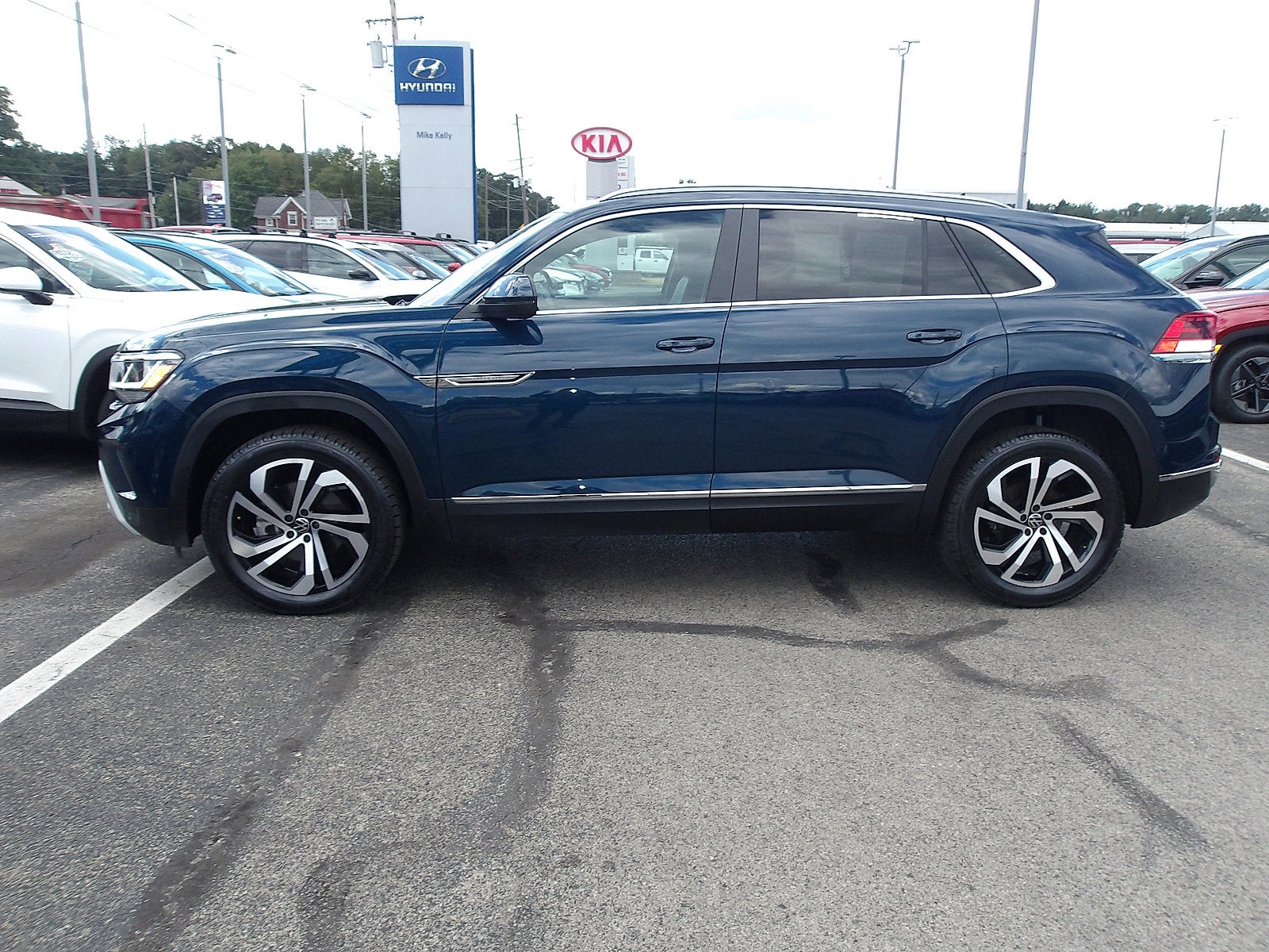 2022 Volkswagen Atlas Cross Sport 3.6L V6 SEL