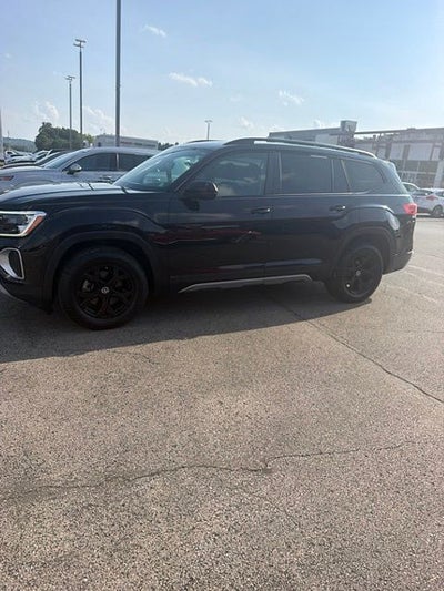 2025 Volkswagen Atlas 2.0T Peak Edition