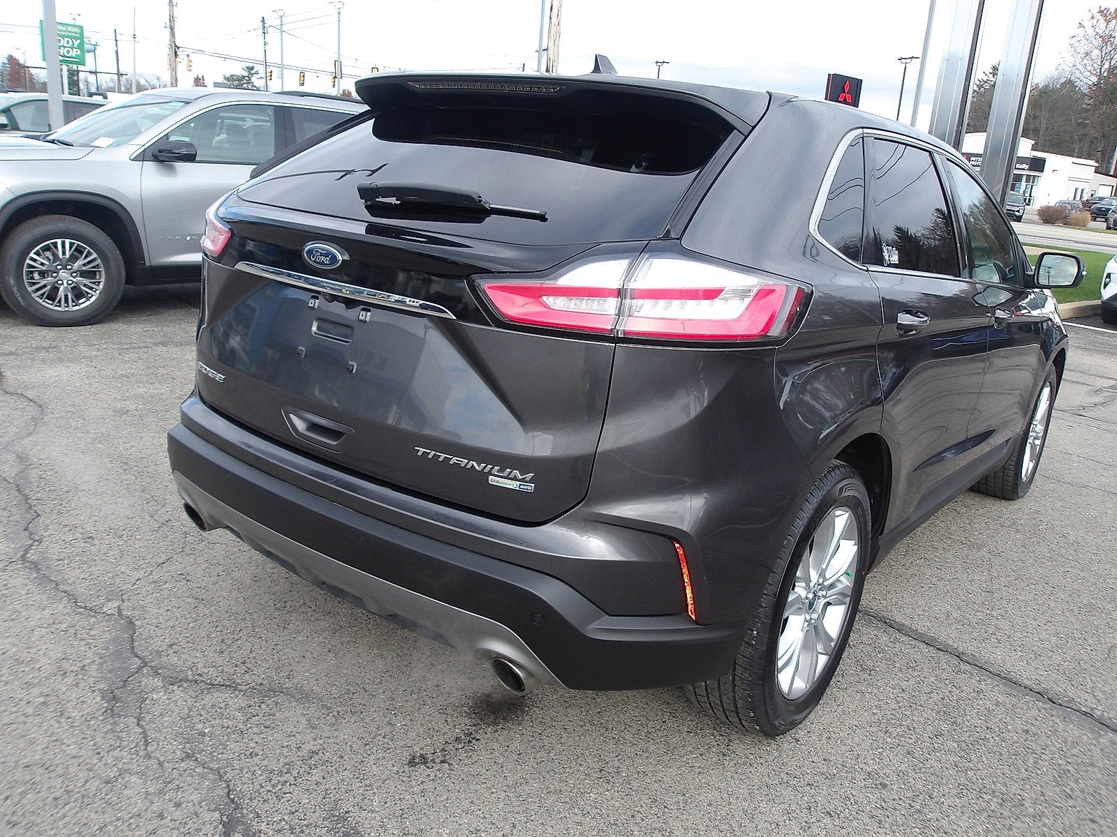 2020 Ford Edge Titanium