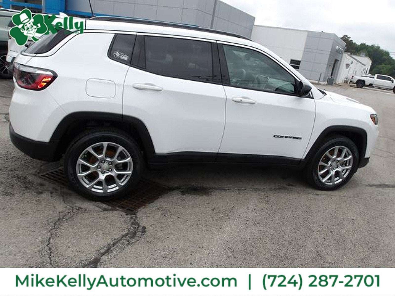 2023 Jeep Compass Latitude Lux