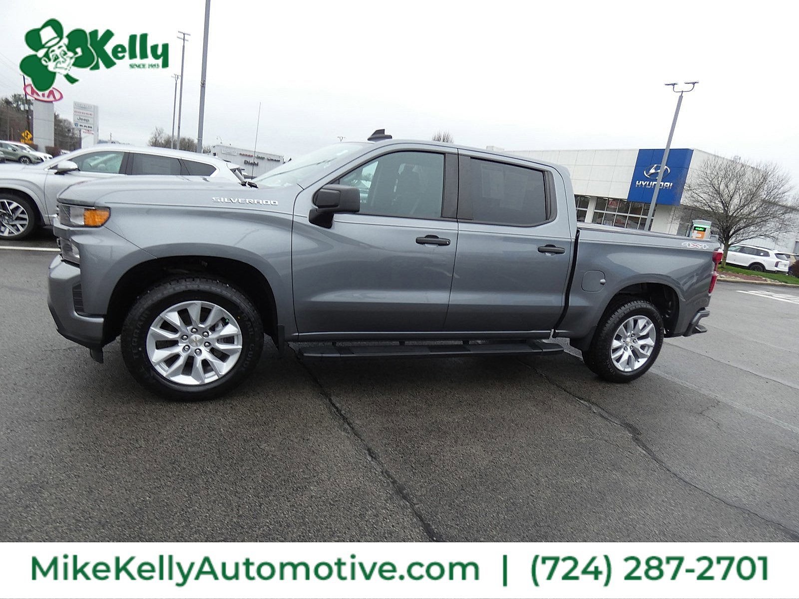 2022 Chevrolet SILVERADO Custom