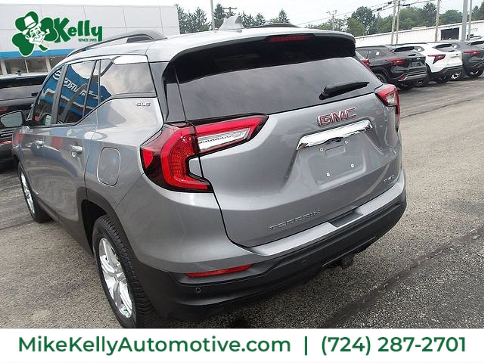 2023 GMC Terrain SLE
