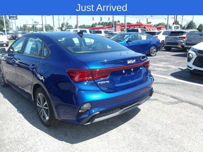 2023 Kia Forte LXS