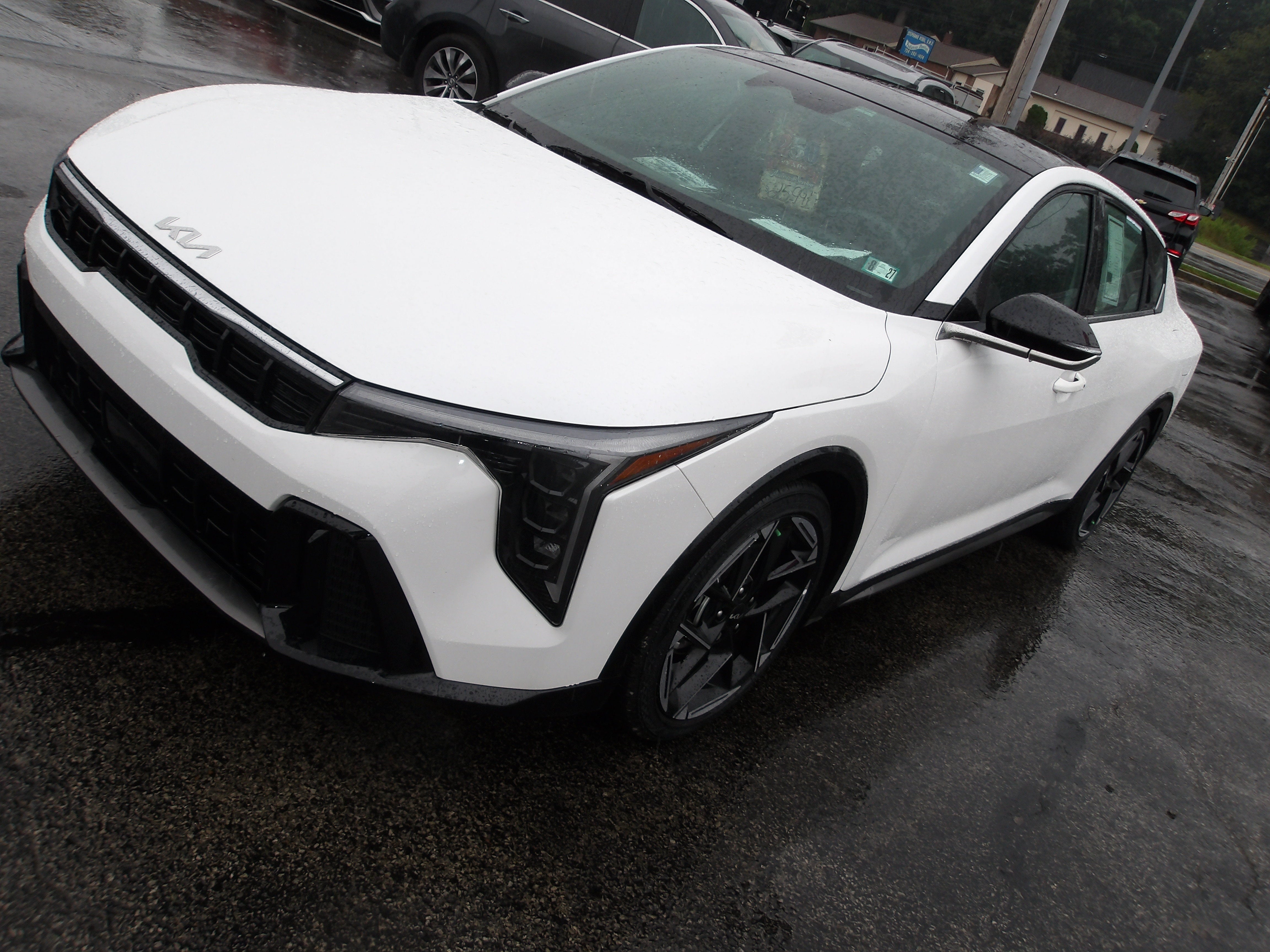 2025 Kia K4 GT-Line