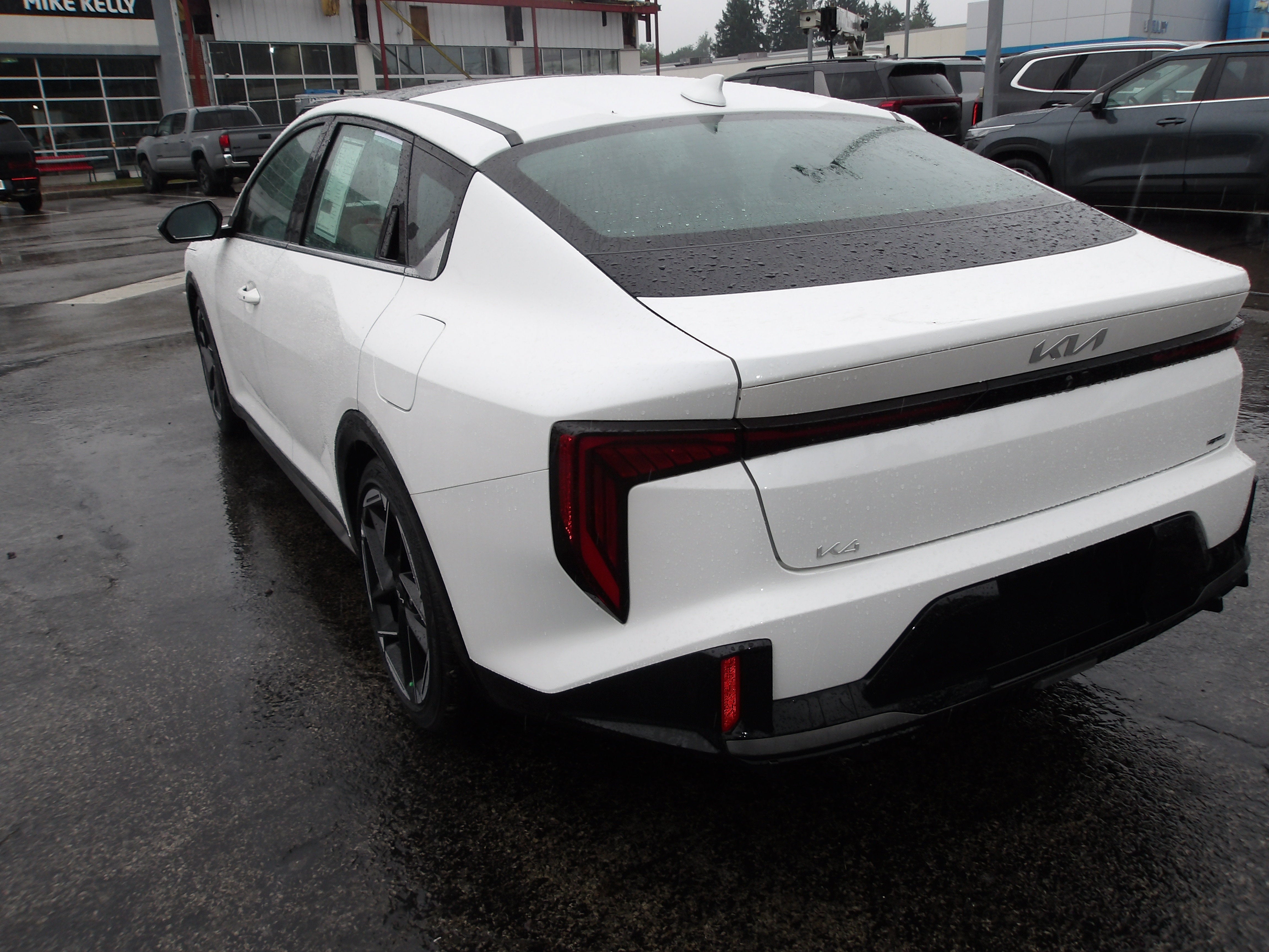 2025 Kia K4 GT-Line