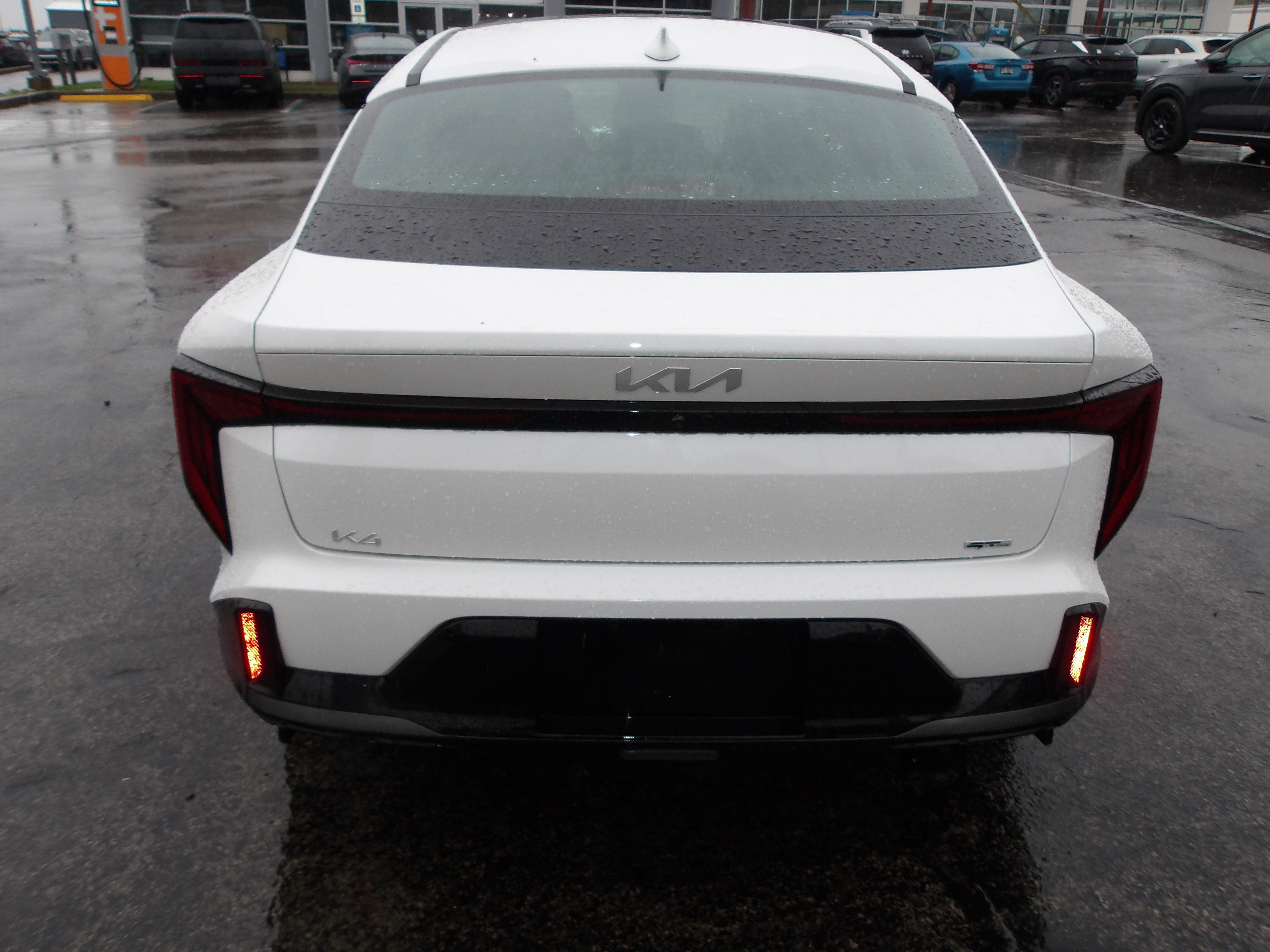 2025 Kia K4 GT-Line
