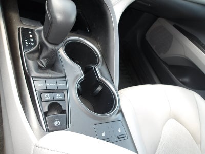 2023 Toyota Camry Hybrid XSE