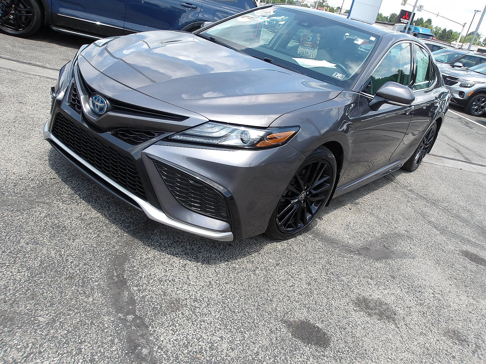 2023 Toyota Camry Hybrid XSE