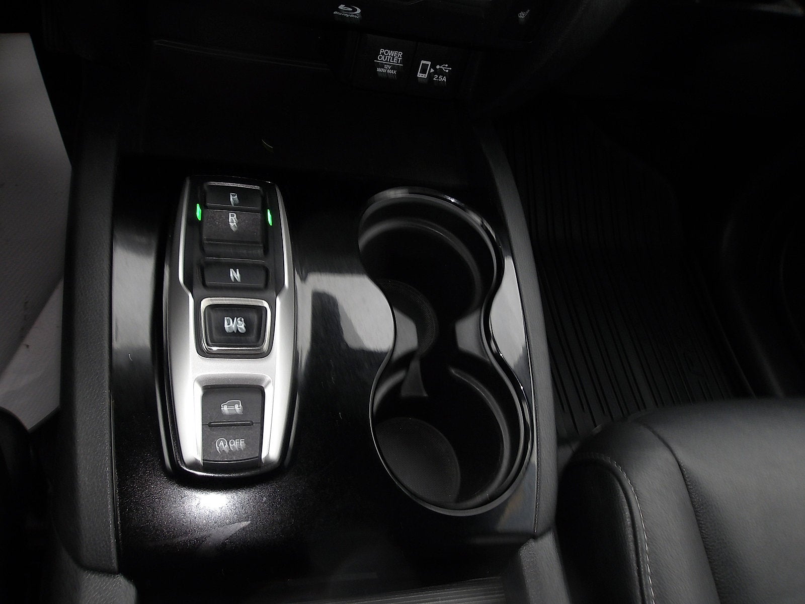 2019 Honda Pilot Touring 8-Passenger