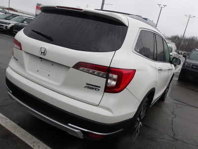 2019 Honda Pilot Touring 8-Passenger