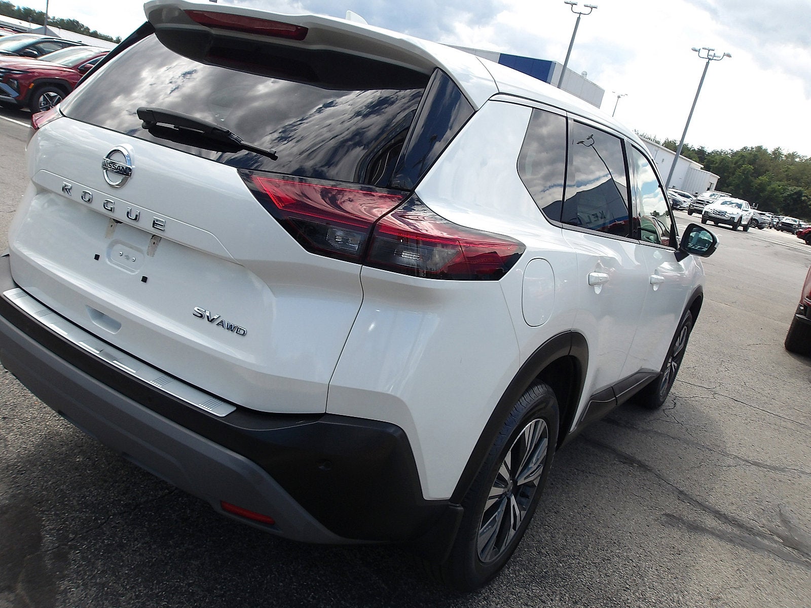 2021 Nissan Rogue SV