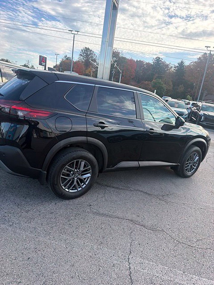 2023 Nissan Rogue S