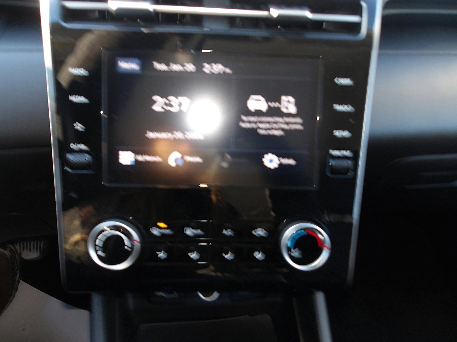 2024 Hyundai TUCSON SE