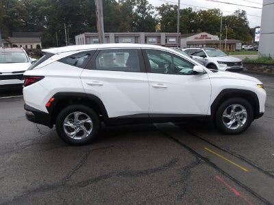 2024 Hyundai TUCSON SE