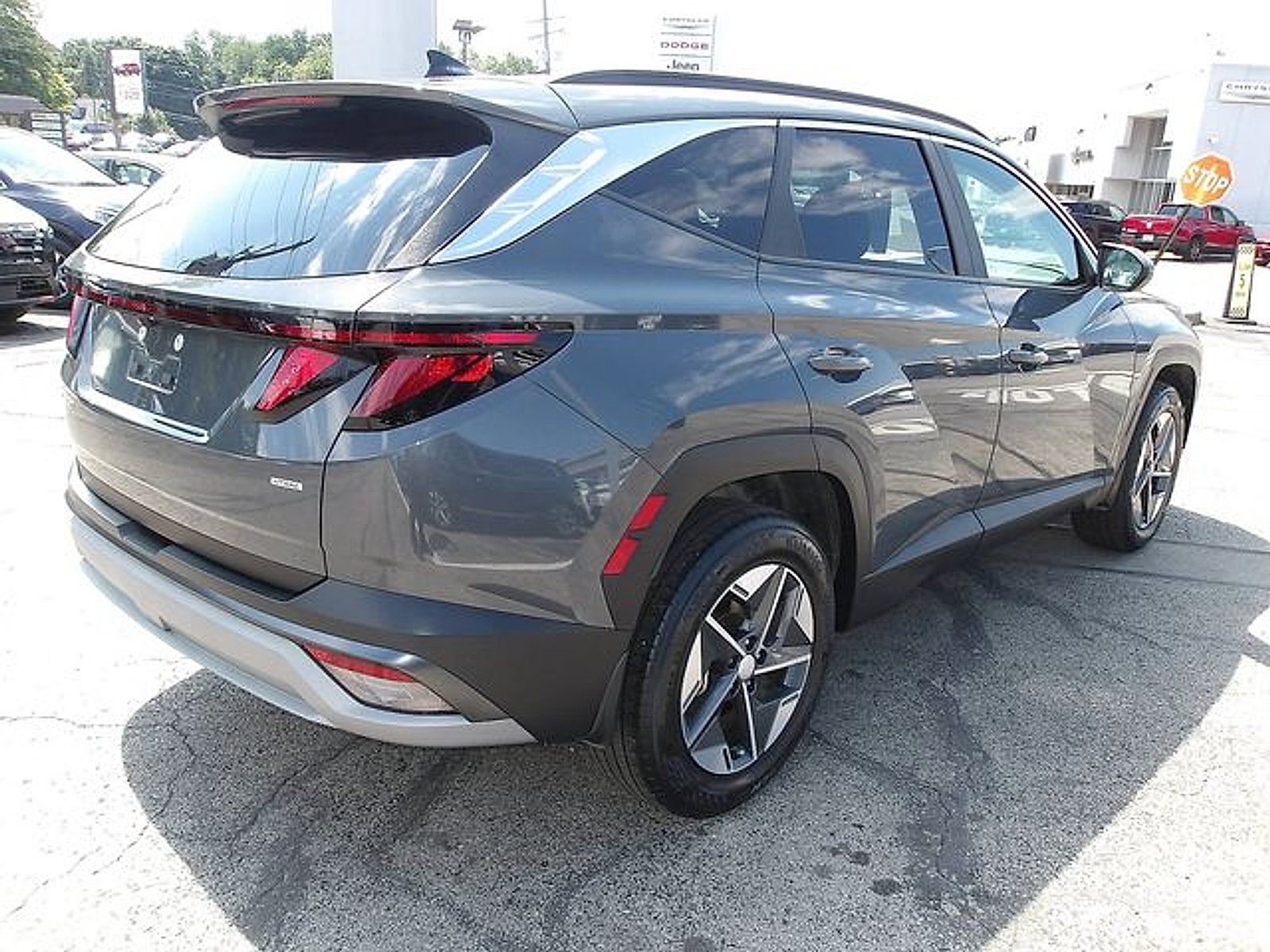 2025 Hyundai TUCSON SEL