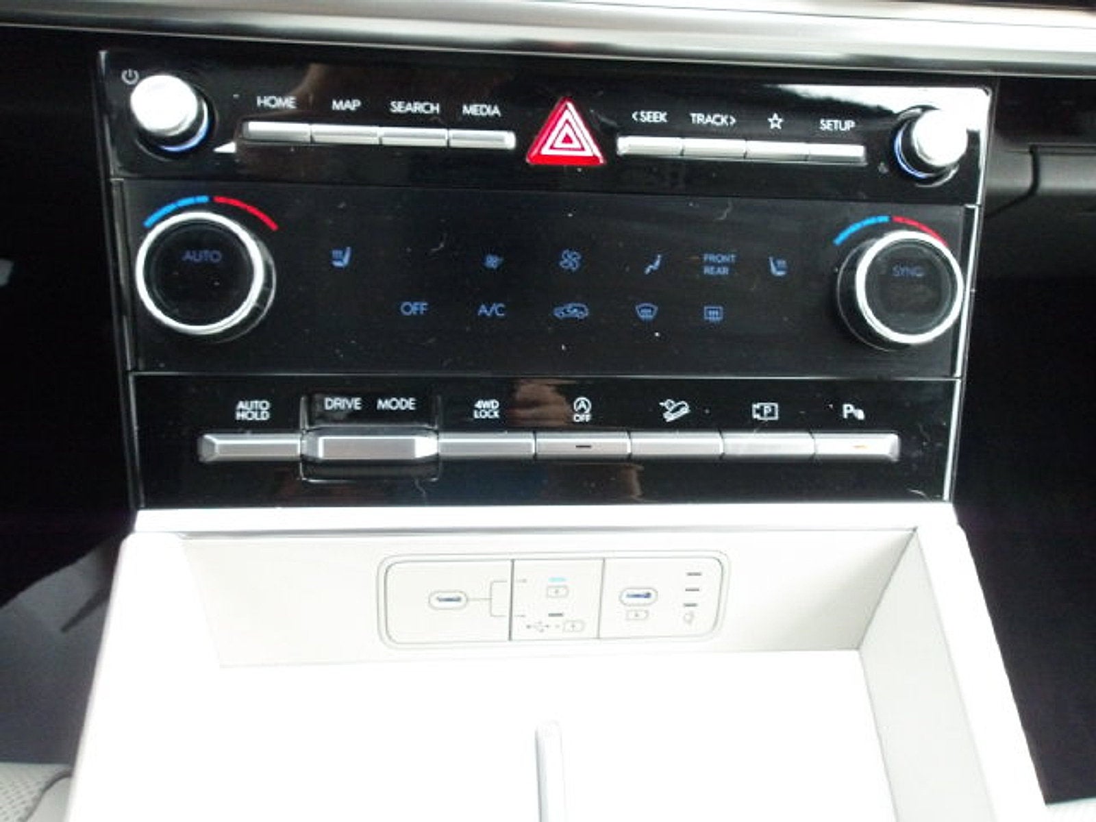 2026 Hyundai SANTA FE SEL