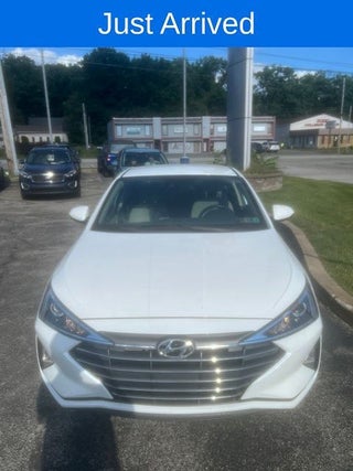 2020 Hyundai ELANTRA SE