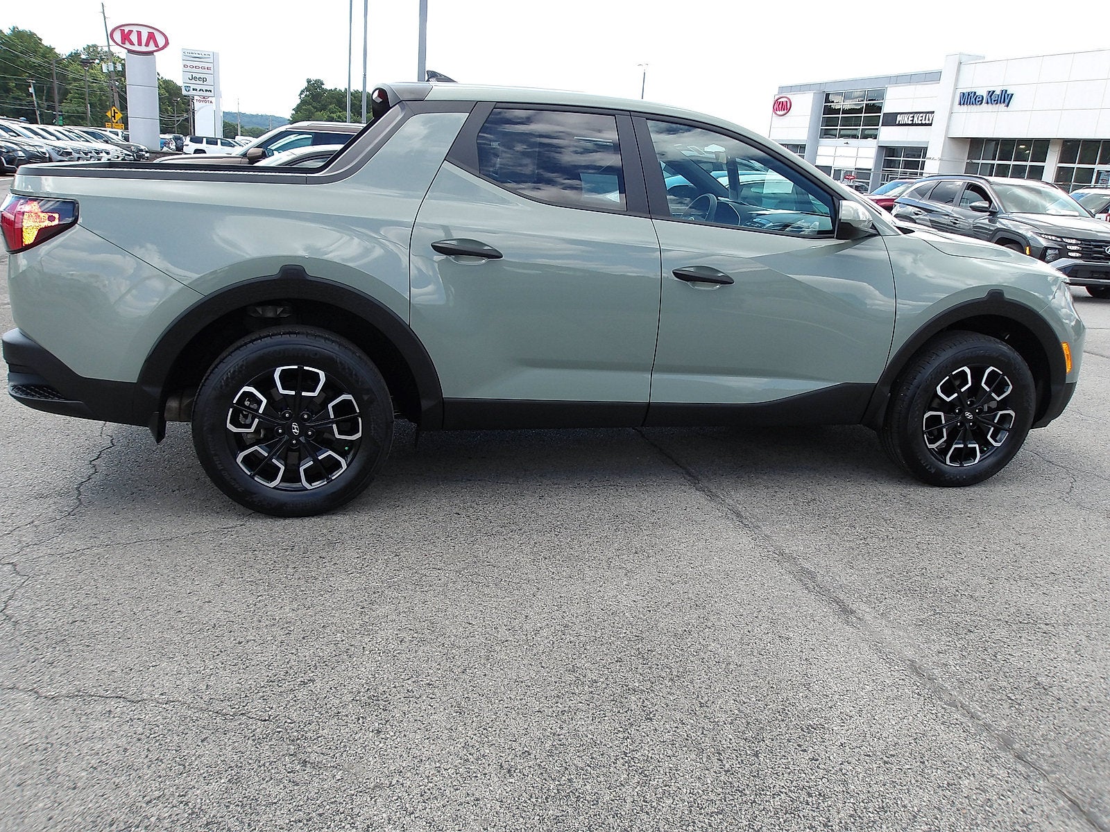 2023 Hyundai SANTA CRUZ SE