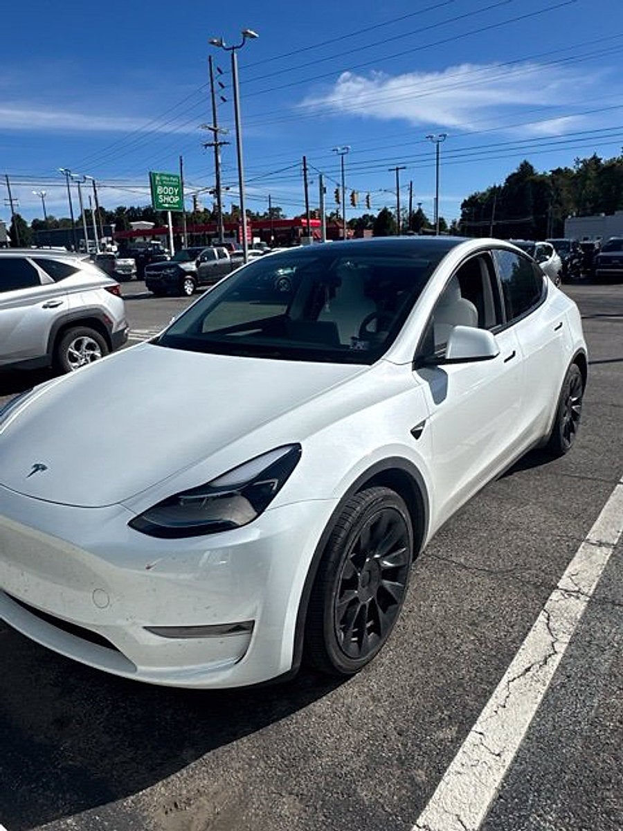 2024 Tesla Model Y Long Range