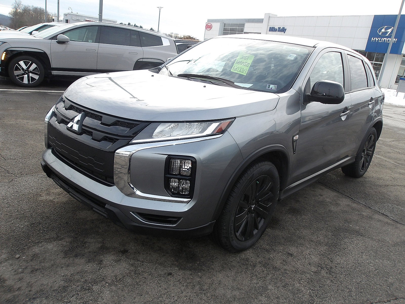 2024 Mitsubishi Outlander Sport Base