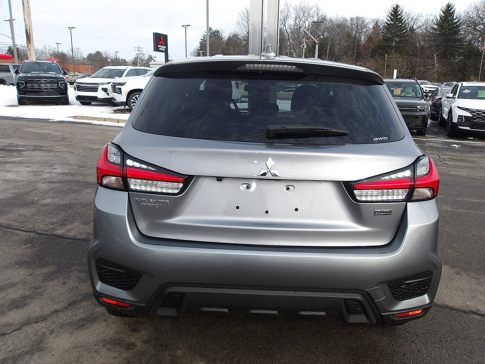 2024 Mitsubishi Outlander Sport Base