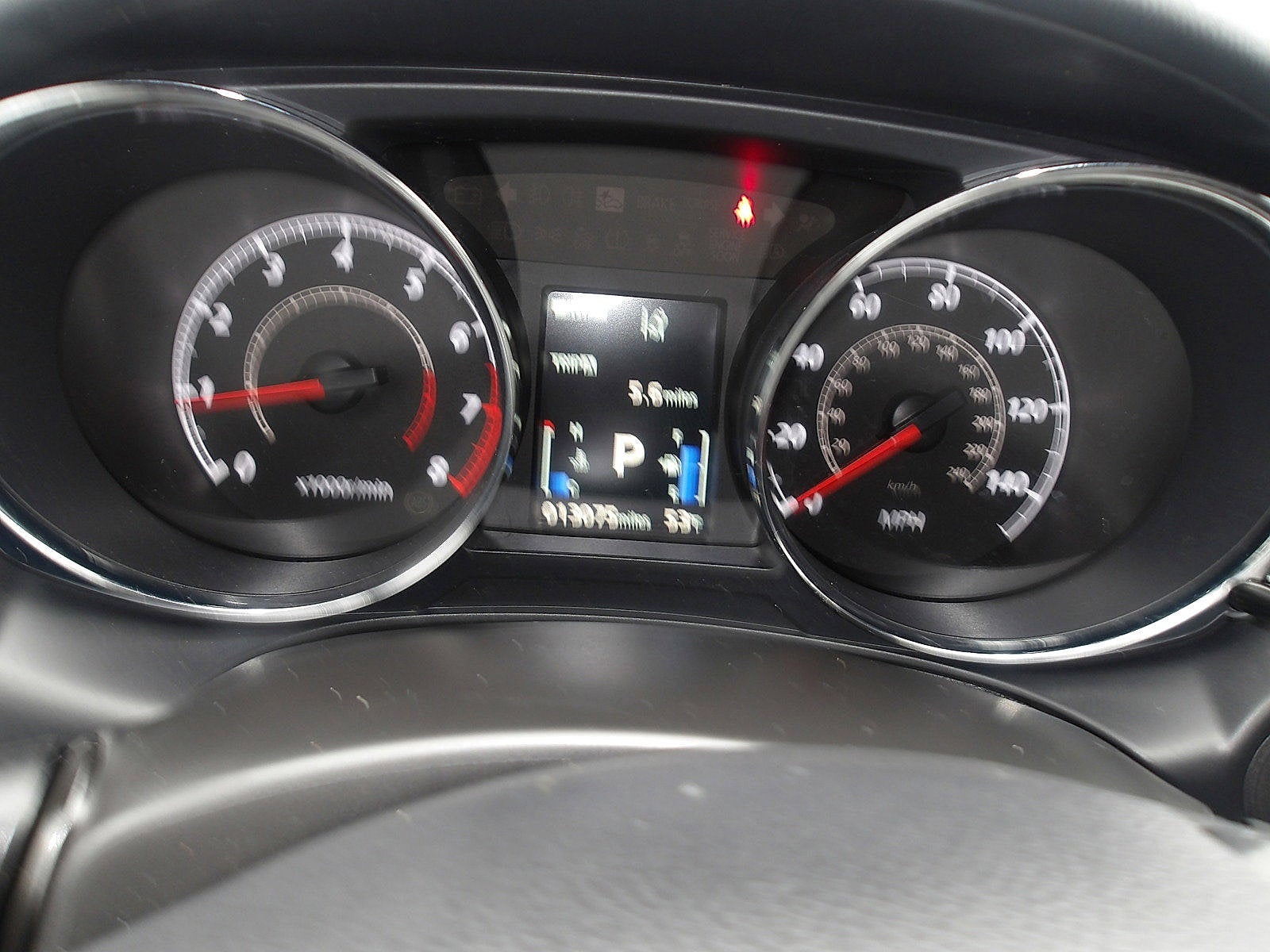 2024 Mitsubishi OUTLANDER Base