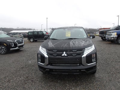 2024 Mitsubishi OUTLANDER Base