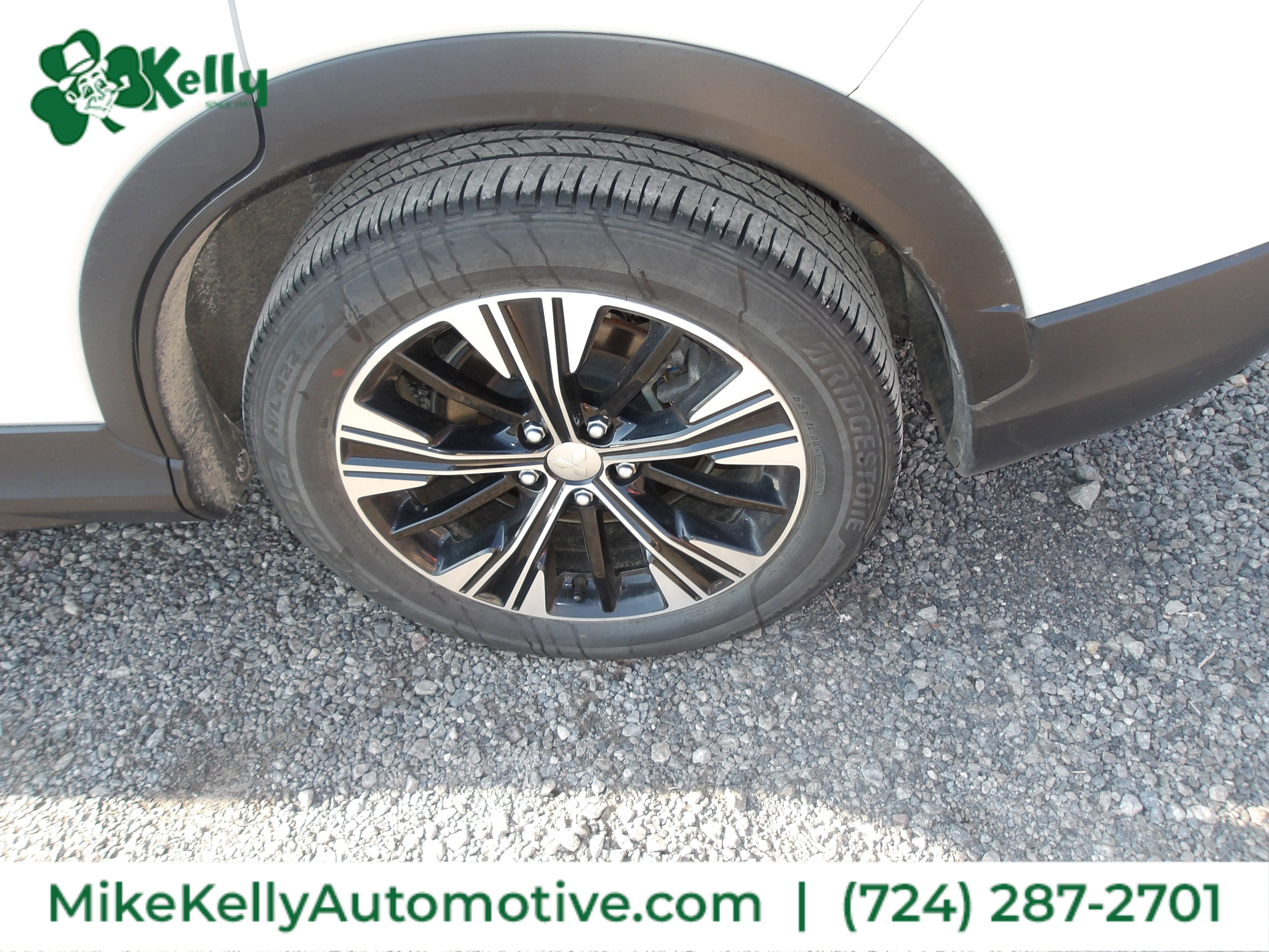 2022 Mitsubishi Eclipse Cross Base