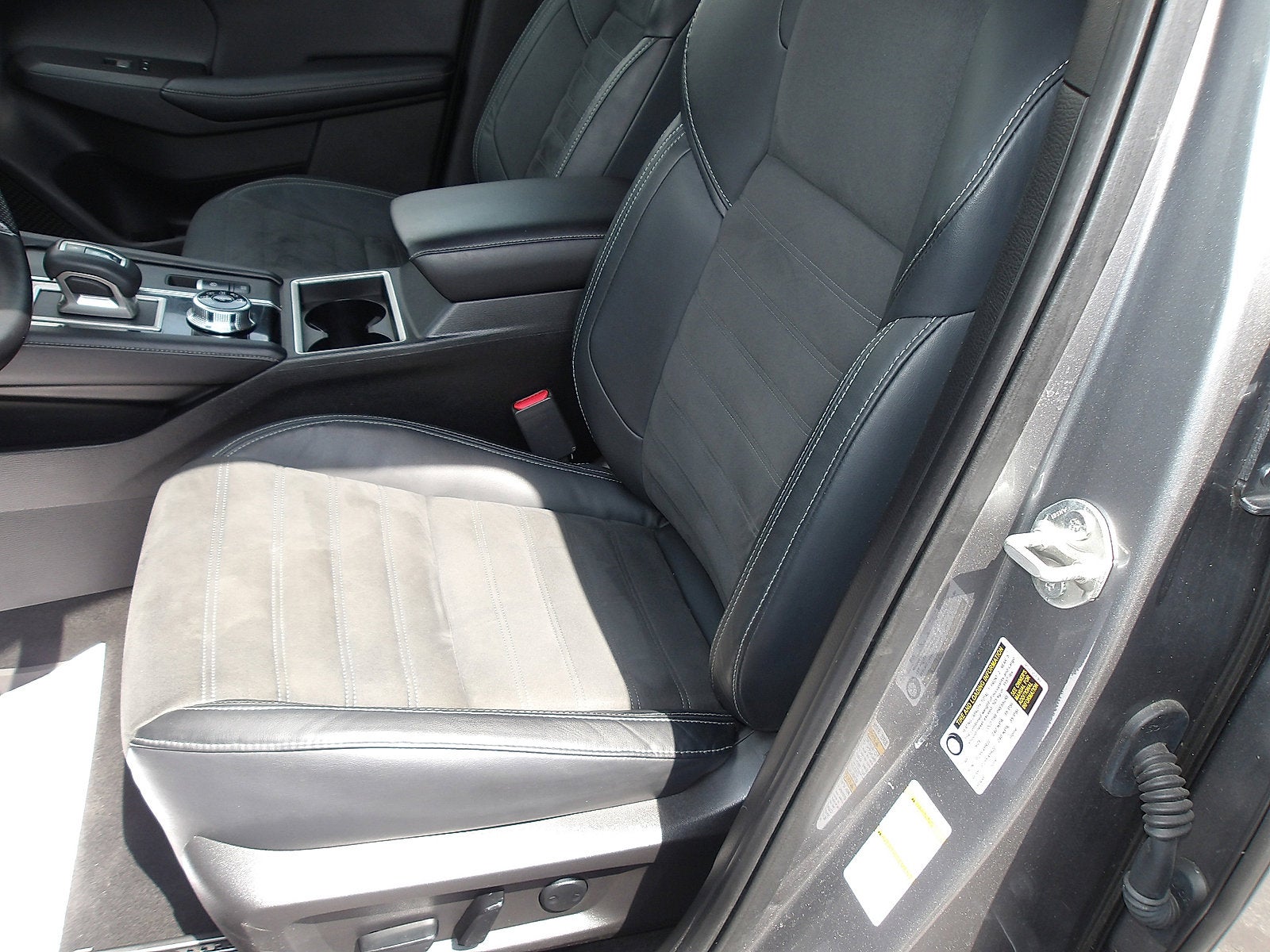 2022 Mitsubishi Outlander Base