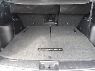 2022 Mitsubishi Outlander Base