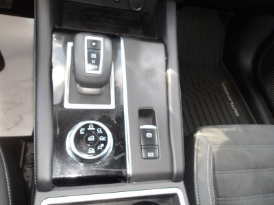 2022 Mitsubishi Outlander Base