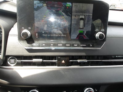 2022 Mitsubishi Outlander Base