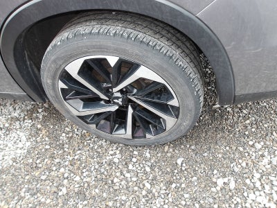 2022 Mitsubishi Outlander Base