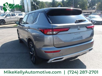 2023 Mitsubishi Outlander SE Special Edition
