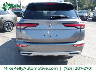 2023 Mitsubishi Outlander SE Special Edition
