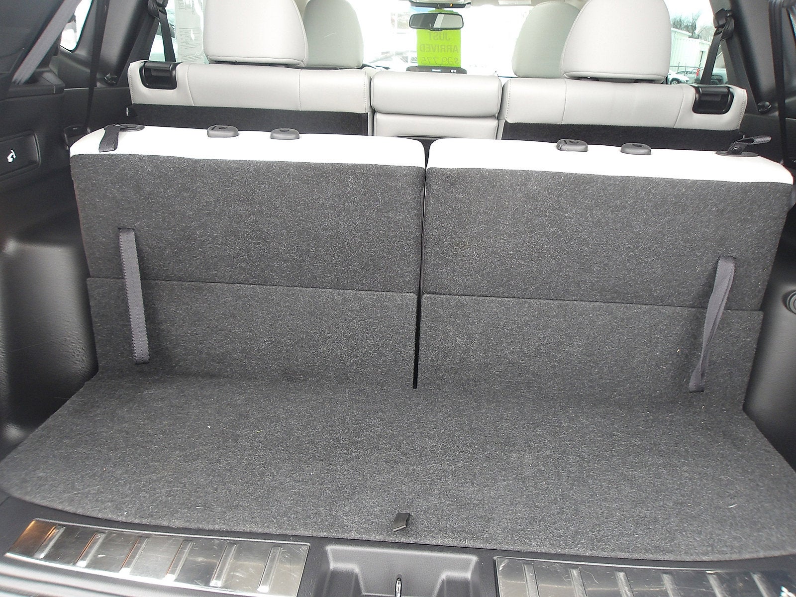 2023 Mitsubishi Outlander Base