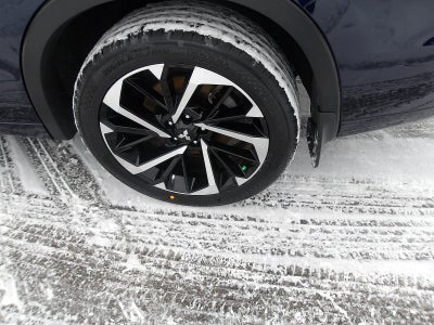 2023 Mitsubishi Outlander Base