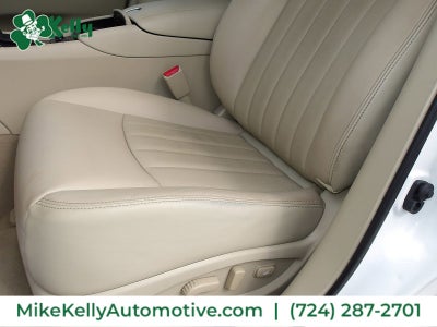 2017 INFINITI QX50 Base