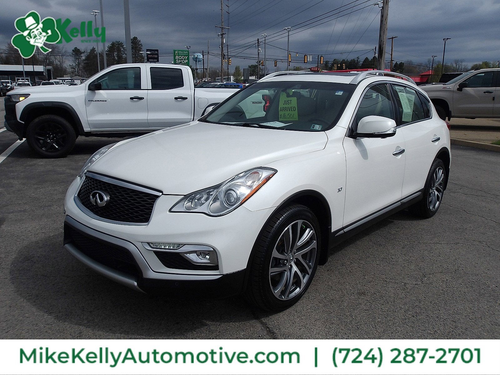 2017 INFINITI QX50 Base