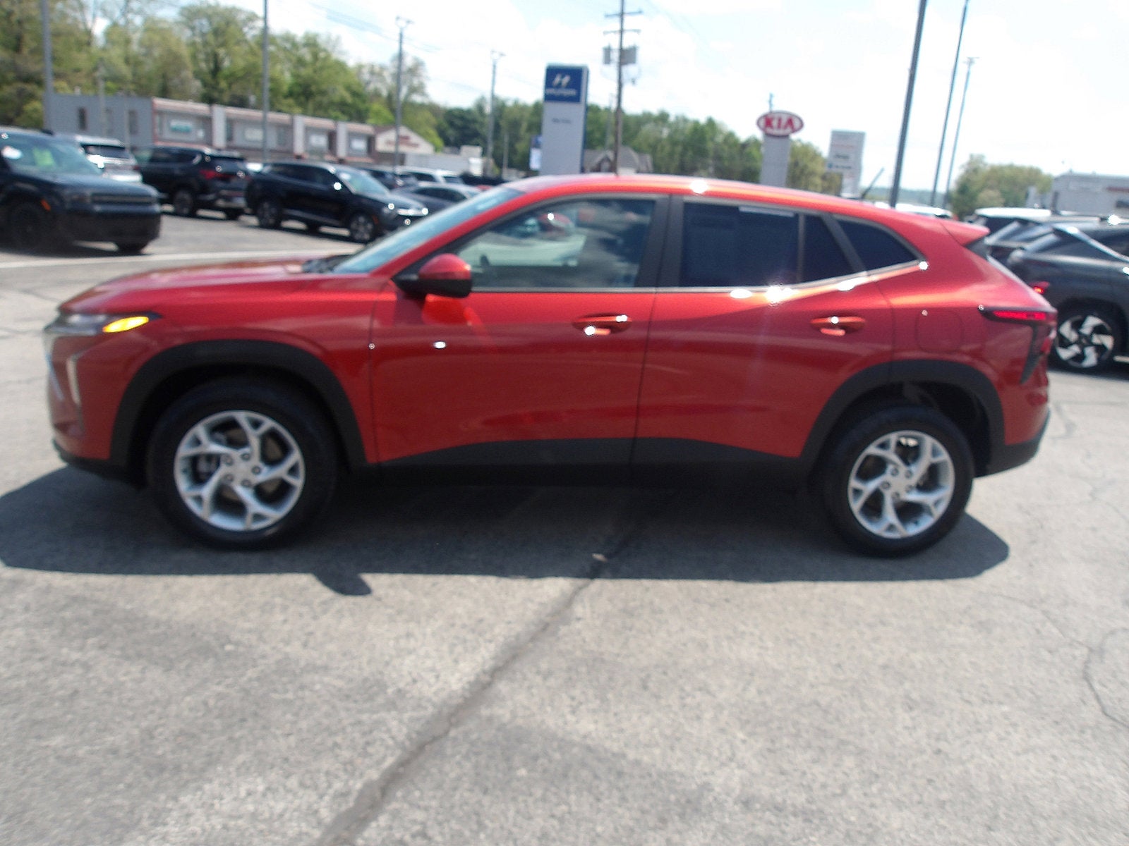 2024 Chevrolet Trax LS