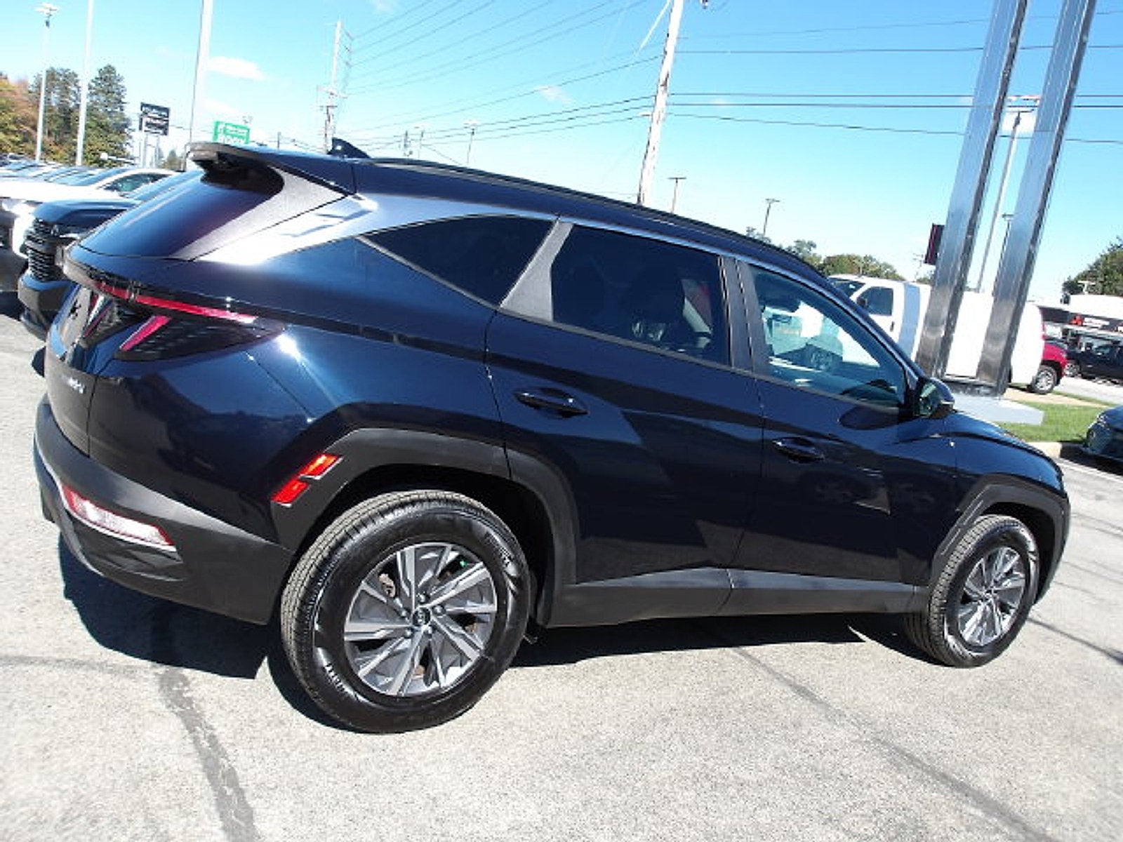 2022 Hyundai TUCSON HYBRID Blue