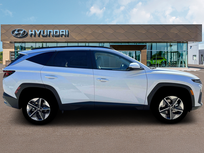 2026 Hyundai TUCSON HYBRID SEL AWD