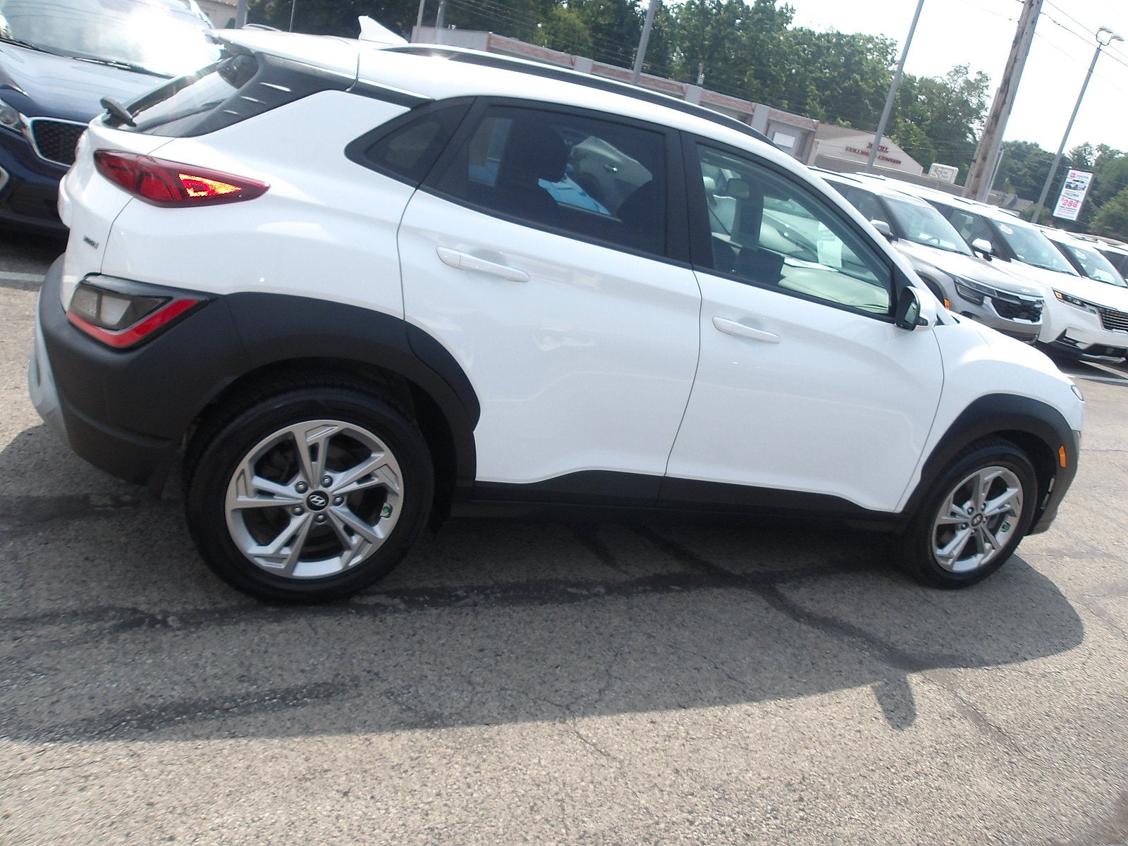 2023 Hyundai KONA SEL