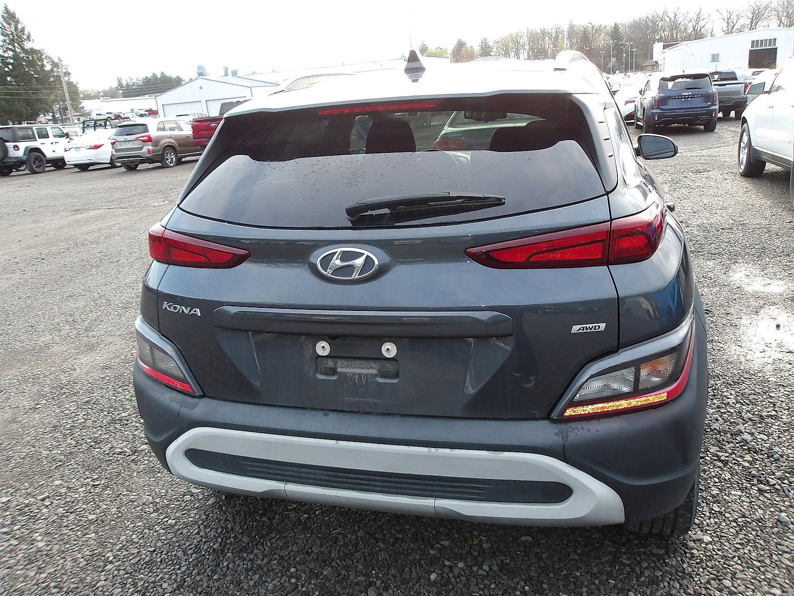2022 Hyundai KONA SEL