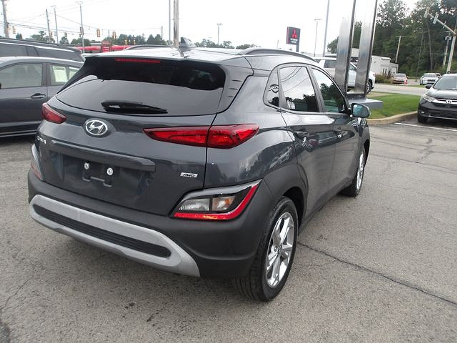 2023 Hyundai KONA SEL