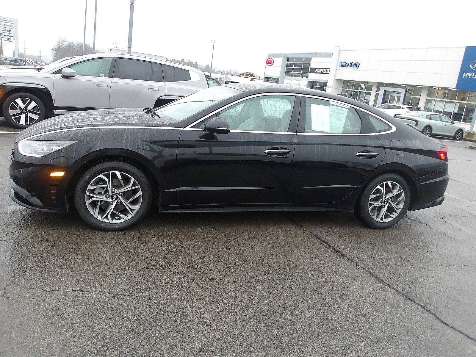 2023 Hyundai SONATA SEL