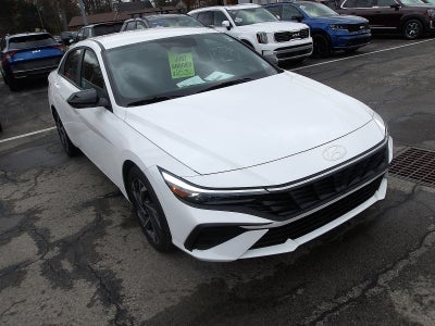 2025 Hyundai ELANTRA SEL Sport
